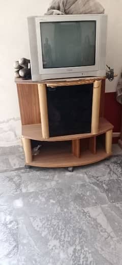 tv         tv