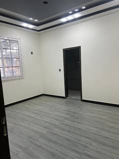 Prime Location 200 Square Yards Lower Portion For sale In Gulshan-e-Iqbal - Block 2 Karachi 0