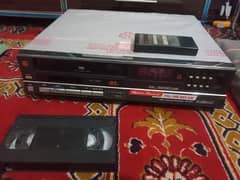 national 380 vcr original remote ok and good condition full working