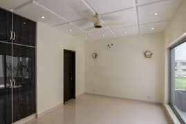Upper Portion Of 20 Marla For rent In DHA Phase 7 - Block W