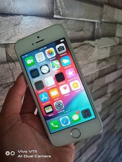 iPhone 5s/64 GB PTA approved for sale 0325=2882=038