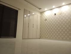 1 Kanal Upper Portion Available For Rent