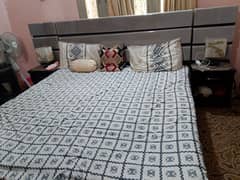 2 years used new in condition black and grey combination foam bed