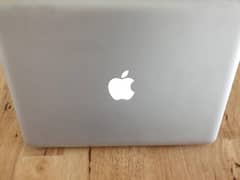 Macbook pro i7 Quadcore A1286 0
