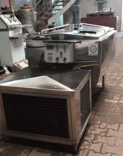 Milk Chiller & Milk packing Machine 12