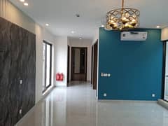 House For rent In Rs. 325000