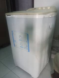 Super aisa washing machine for sale condition all ok on chal rahe hai