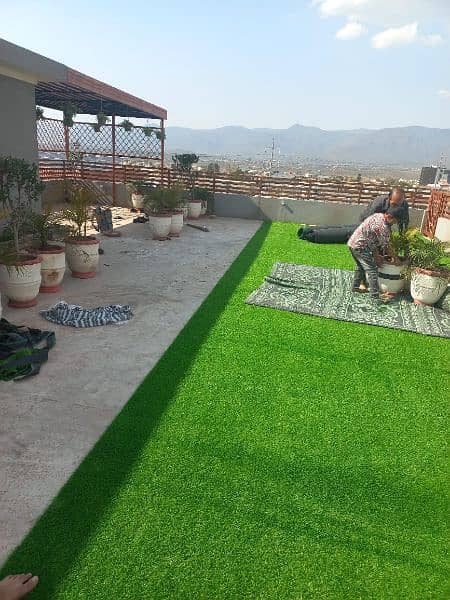 artificial grass, media wall, ceiling, office decore, beauty parker 6