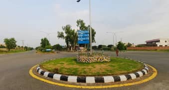 1 Kanal Residential possession Plot for sale Punjab Block Chinar Bagh