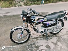 Honda 125 for urgent sale 10\10 condition