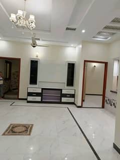 Upper Portion For rent In Karachi