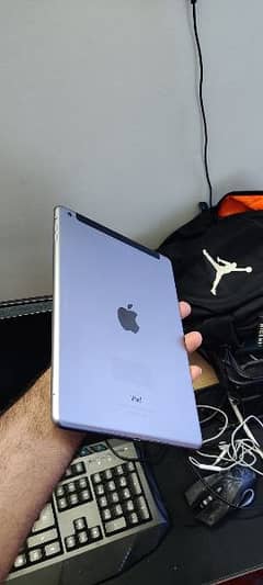 IPAD AIR 16/GB