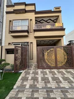 5 Marla Brand New Luxury House for Sale in ParkViewCity Lahore