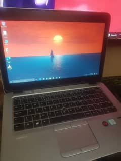 HP ELITEBOOK G4 820 SLIM & COMPACT MACHINE 0