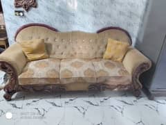 3 seater fancy sofa for sale (urgent sale)