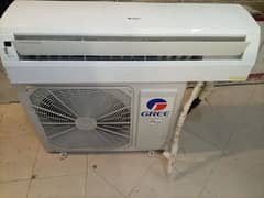 Gree inverter A. c like new only 1 seasson use