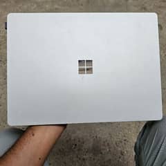 Microsoft Surface Laptop 1