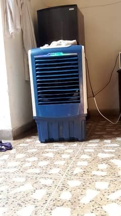 air cooler used ha pasay chahiy is liy sale kar ray ha chalo halat may 0