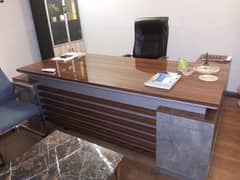 Executive Luxur Office Table 7 Feet Size full Large available for sale 0