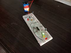 Traffic Light signal with 9V Battery project