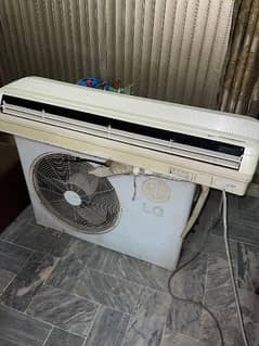 1.5 ton ac big indoor like new condition 1 year used