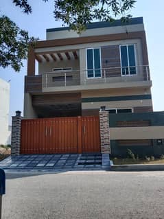 5 Marla Double Story Brand New House Phase2 Available For Sale In New Lahore City Near Bahria Town OR Ring Road SL3