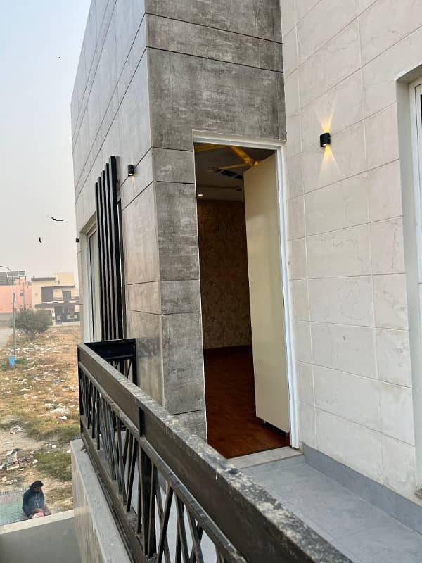 3 YEARS EASY INSTALLMENT PLAN HOUSE PARK VIEW CITY LAHORE 4