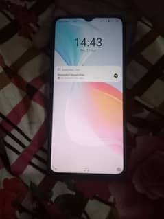 vivo y33s 8+4Ram 128 10by10