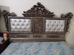 Antique Design bed