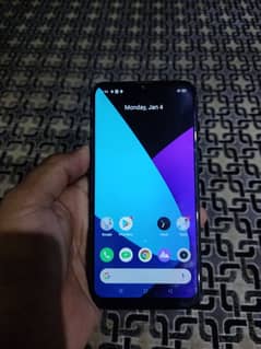 Realme 3  4\64 in decent condition 0