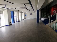 9000 Sq Ft Commercial Building Is Available For Rent