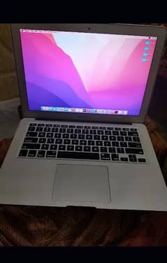 MacBook air 2017 13 inch 0