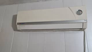 Dawlance 1 Ton split AC