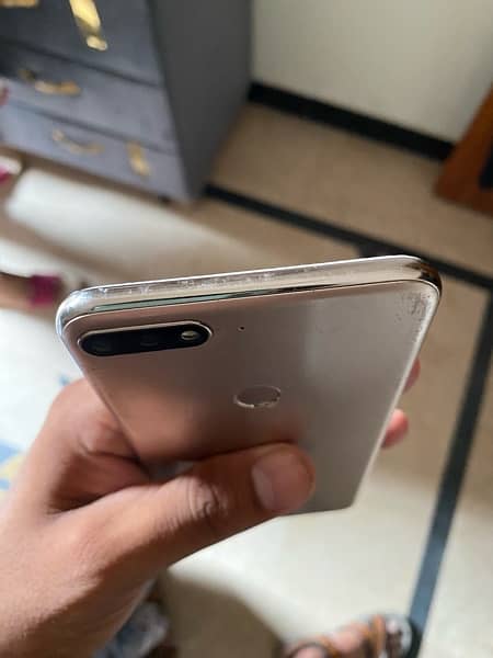 Huawei y7 prime 3gb 32gb 10/9 condition golden colour 3