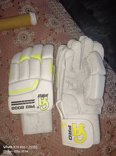 CA Pro 8000 Gloves 0