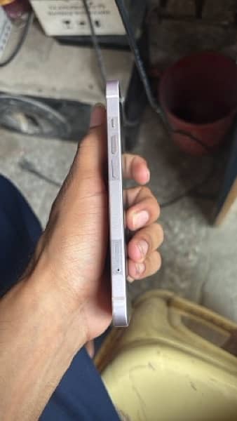 iphone 13 (urgent sale) 3