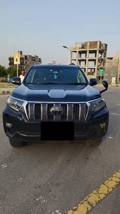 2017 Toyota Prado TX 2.7 for sale, Excellent Conditons.