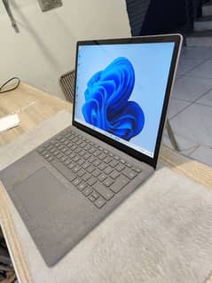 Surface Laptop 3 Core i5 10th gen touch screen same like MacBook pro 0