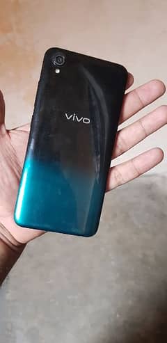 vivo y1s 32 2 box charger