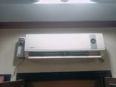 1 ton Gree AC for sell
