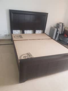 queen size bed without mattress