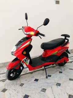 Electric scooty with lithium ion battery with 50kms+ range