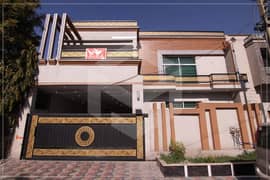 16 Marla Ultra Luxary Designer Fully Furnished Double Story House for Sale Near Gulzare Quid and Express Highway and Gulberg Green Residencia in AECHS