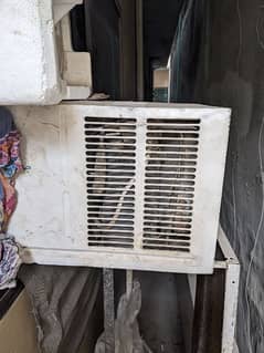 Japanese Window AC 0.5 Ton