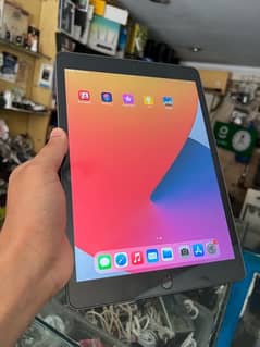 iPad 8th generation  Just box open 32GB PUBG support 0