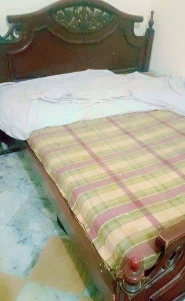 double bed pure wood Ka  bna hy hy 1