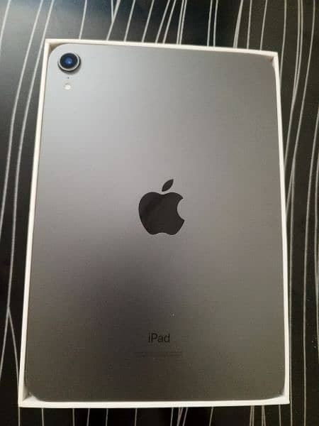 iPad mini 6 with complete box 1