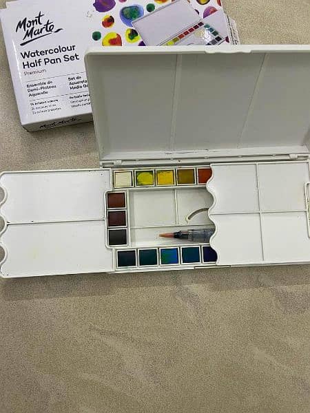 MONT MARTE water colour half pen set 0