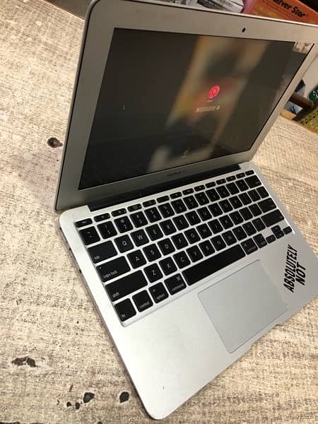 MacBook Air 11 inch 1