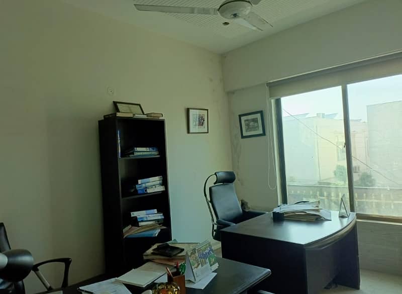 4 Marla 1st Floor Office For Rent In DHA Phase 3,Block Y. Pakistan Punjab Lahore. 10
